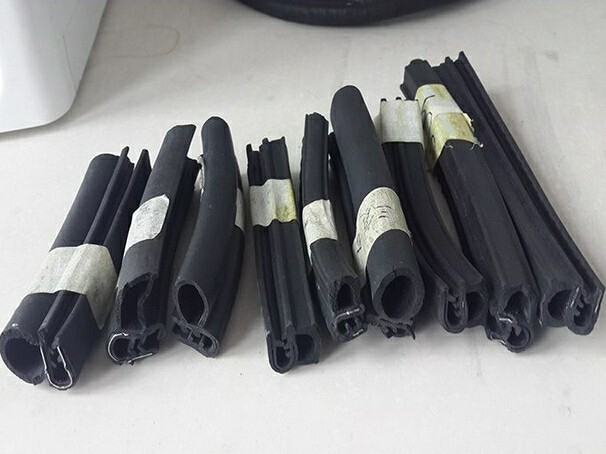 Picture of Gioăng tủ điện MFT-003 50m/cuộn